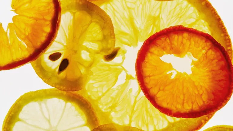 Cleanse vs. Detox: What’s the Difference?