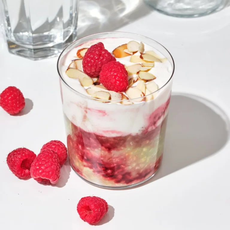 SUPERFOOD SHOT BREAKFAST BOWL