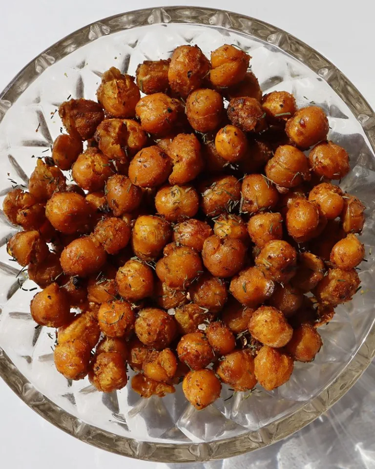 Crunchy Roasted Chickpeas